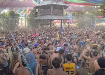 Turista israelí apuñala a otro israelí en festival de música en Hungría