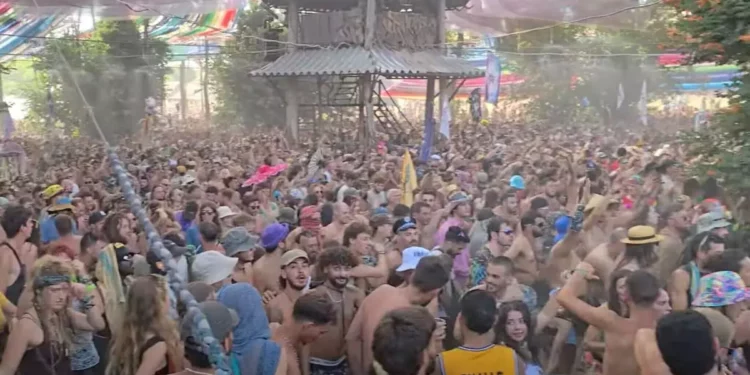 Turista israelí apuñala a otro israelí en festival de música en Hungría