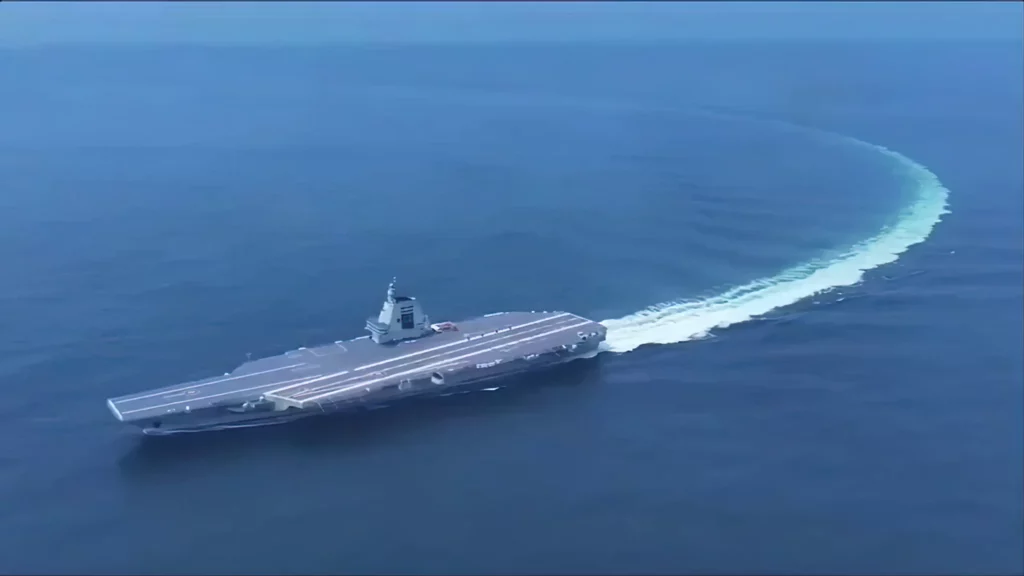 El portaaviones Fujian de China se acerca a la puesta en servicio