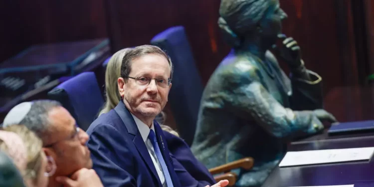 Herzog dice que Israel “siempre se ha esforzado por la paz con los palestinos”