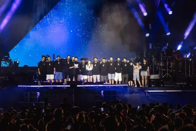 Nova Tribe rinde tributo a víctimas de ataque de Hamás