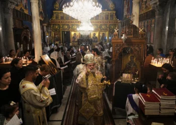 Fuerzas de Defensa de Israel ordenan evacuar iglesia ortodoxa en Gaza