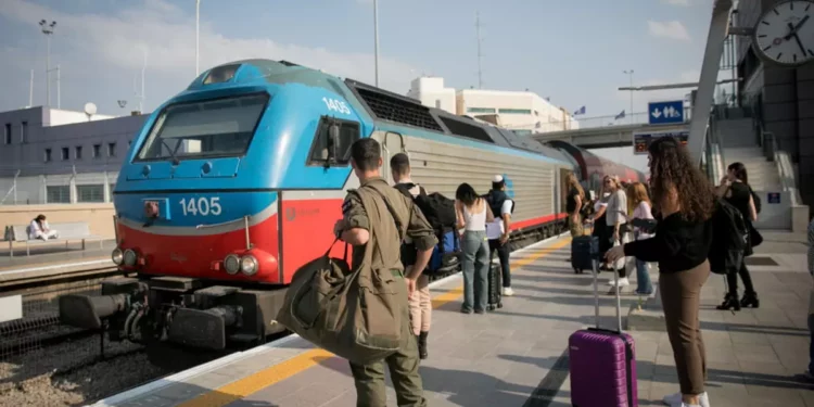 Israel Railways ralentiza trenes debido al calor extremo