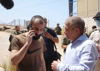 Israel recibe a un ciudadano tras un año encarcelado en Líbano