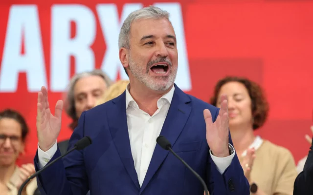 Alcalde de Barcelona se queja por la prohibición de entrar a Israel