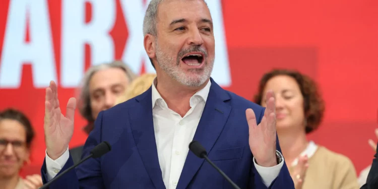 Tras romper relaciones con Israel: el alcalde de Barcelona tiene prohibida la entrada al país