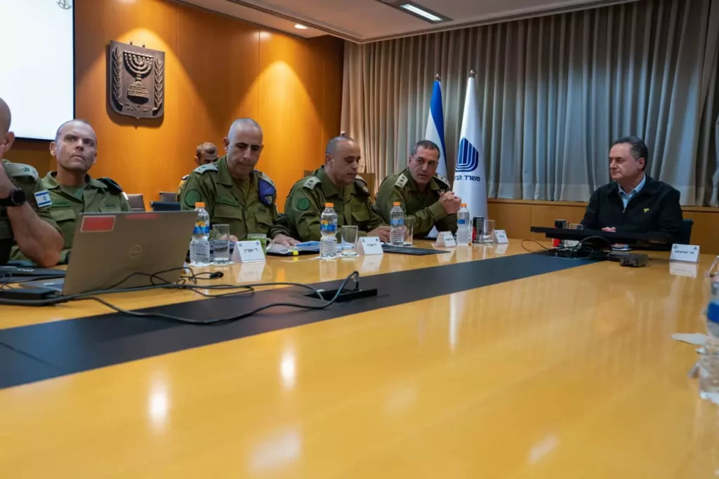 Israel aprueba planes militares para capturar la ciudad de Gaza