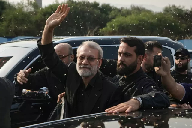 Jefe de seguridad iraní en Beirut afirma que Teherán “apoyará” al Líbano