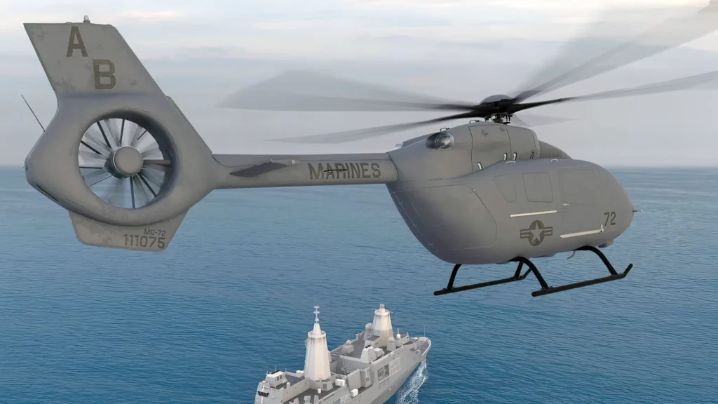 Rendición de un MQ-72C volando sobre un buque de guerra de la Marina de Estados Unidos. (Crédito de la imagen: Airbus)