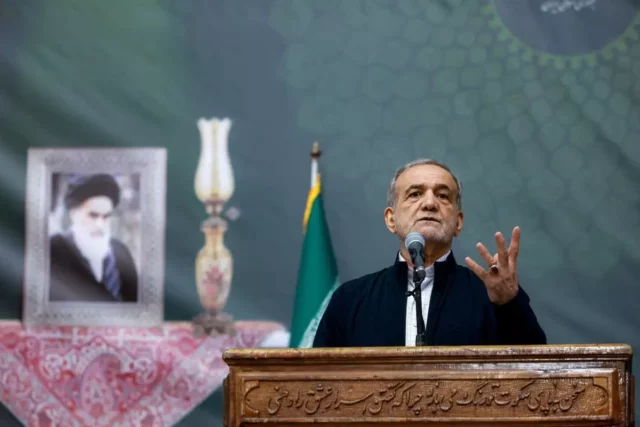 Presidente iraní Masoud Pezeshkian critica llamado a insurrección de Netanyahu