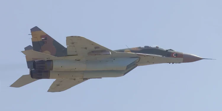 Un MiG-29 sudanés derriba un avión emiratí con mercenarios colombianos