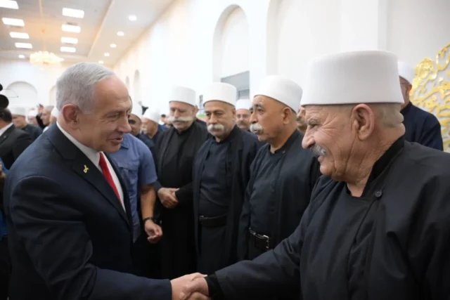 Netanyahu: las FDI operan en Siria porque sabemos con quién estamos tratando