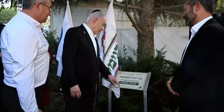 Netanyahu en Ofra: Hemos cumplido la promesa de generaciones