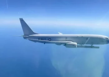 Piloto ruso grabó el sensor extendido del P-8 Poseidon