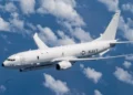 Un P-8 Poseidón en vuelo con el AAS instalado. (Crédito de la imagen: Fuerza Aérea de EE. UU. / Sargento Tiffany A Emery)