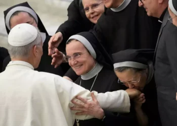 El Papa León planea viaje al Líbano en diciembre