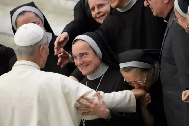 El Papa León planea viaje al Líbano en diciembre