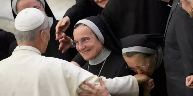 El Papa León planea viaje al Líbano en diciembre