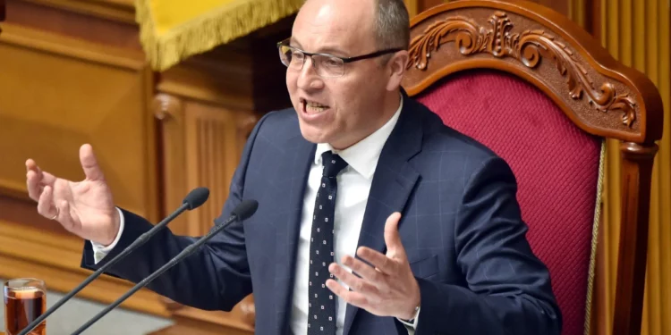Expresidente del parlamento ucraniano Parubiy asesinado a tiros en Lviv