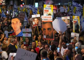 Las protestas en Israel dirigen su ira hacia el lugar equivocado por la crisis de los rehenes