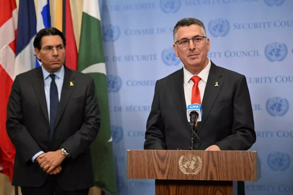 Sa'ar en la ONU: Los planes internacionales para reconocer al Estado palestino “asesinaron el acuerdo de rehenes”