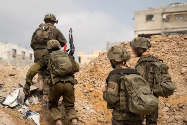 Israel promete destruir la ciudad de Gaza a menos que Hamás entregue a los rehenes