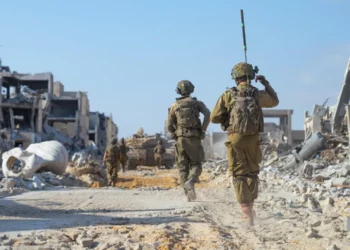 Las tropas de las FDI se acercan a la ciudad de Gaza