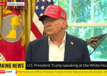 Trump afirma que menos de 20 rehenes siguen vivos en Gaza