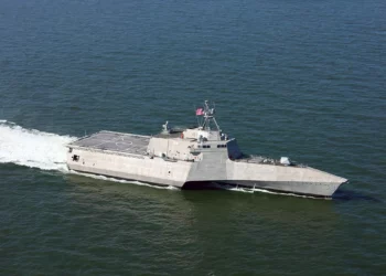 La Marina de EE. UU. incorpora el USS Pierre a la Flota del Pacífico