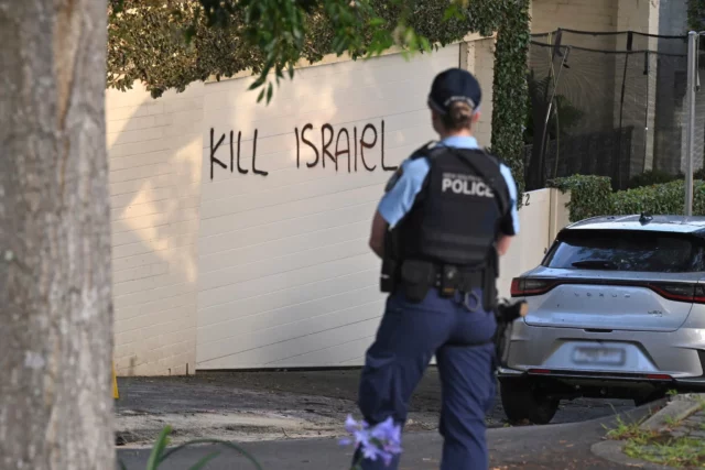 Restaurante australiano kosher fue incendiado por criminales ineptos dirigidos por Irán
