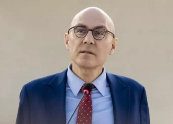Jefe de derechos humanos de la ONU: El plan israelí de toma de Gaza debe detenerse de inmediato