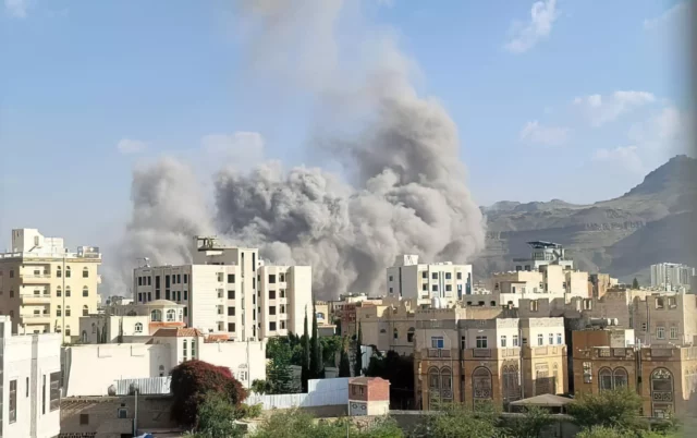 Se reportan ataques de Israel en la capital de Yemen