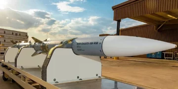 Finlandia recibirá 405 misiles AIM-120D-3 tras aprobación de EE. UU.