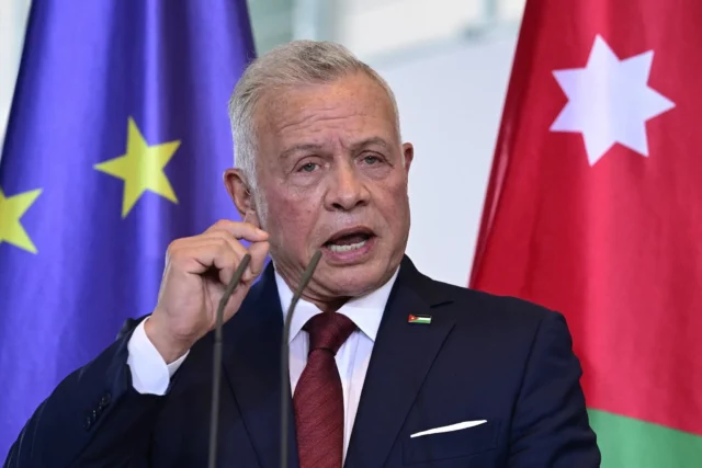 El rey jordano rechaza cualquier movimiento israelí para anexar Judea y Samaria