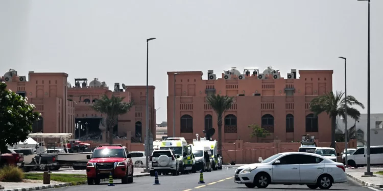 Se ven daños después de que un ataque israelí tuviera como objetivo un complejo que albergaba a los líderes políticos de Hamás en Doha, Qatar, el 10 de septiembre de 2025 (AFP)