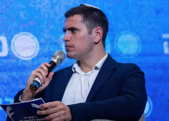 Informe: La policía y los fiscales intentaron inculpar a un periodista israelí