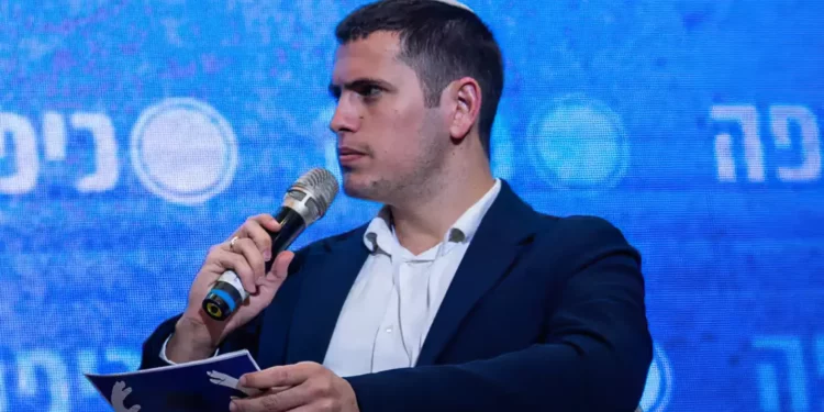 Informe: La policía y los fiscales intentaron inculpar a un periodista israelí