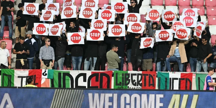 15% de italianos ve justificables ataques físicos contra judíos