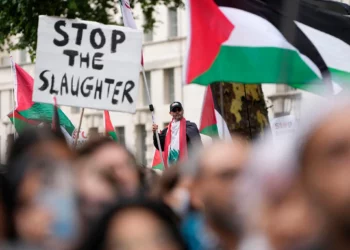 Más de 20% de adultos británicos muestran actitudes antisemitas