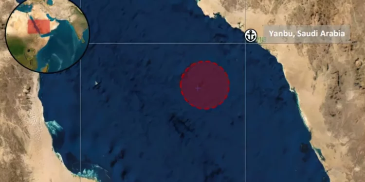 Hutíes disparan misil contra un petrolero israelí en el mar Rojo