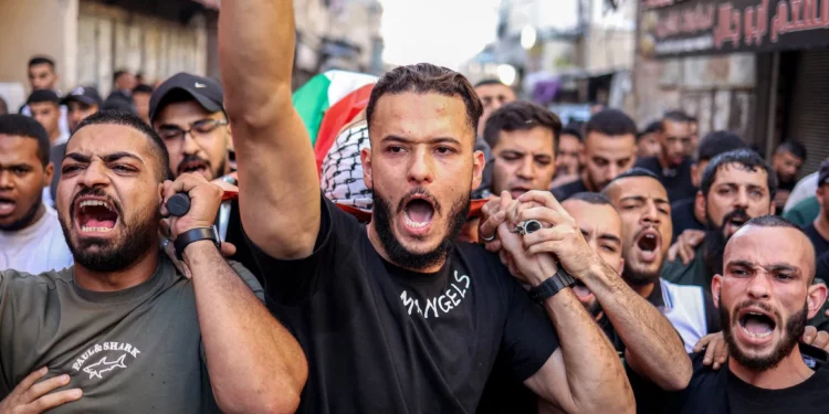 Shin Bet advierte sobre debilitamiento de la Autoridad Palestina