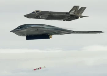El B-2 Spirit de la USAF se une a los F-35 y P-8 noruegos