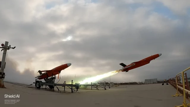 BQM-177A: drones objetivo Airbus DT25 probados en vuelo con IA Hivemind