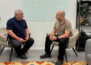 Bennett y Eisenkot se reúnen para forjar nuevo liderazgo político