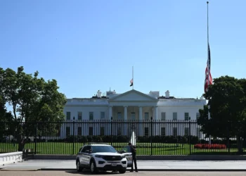 Trump y Witkoff cenan con el primer ministro qatarí en Nueva York