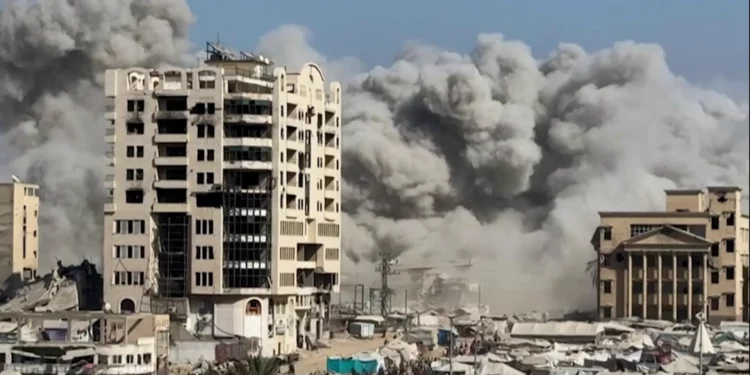 Las FDI prometen intensificar aún más los ataques en la ciudad de Gaza