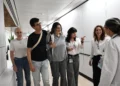 Elizabeth Tsurkov se reencuentra con su familia en hospital israelí