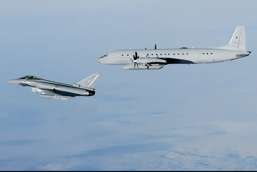 Eurofighter de Alemania interceptan un IL-20M ruso en el Báltico