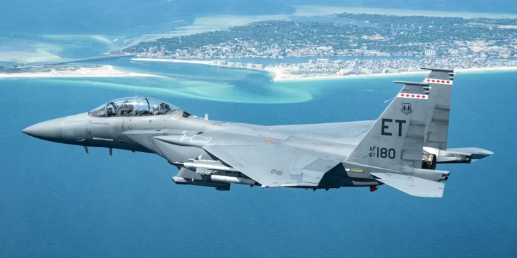 El 96 TW y el Ala 53 se unieron para probar los cohetes guiados por láser AGR-20F Advanced Precision Kill Weapon System II en el F-15E en mayo en un esfuerzo por llevar la capacidad al combatiente lo más rápido posible.