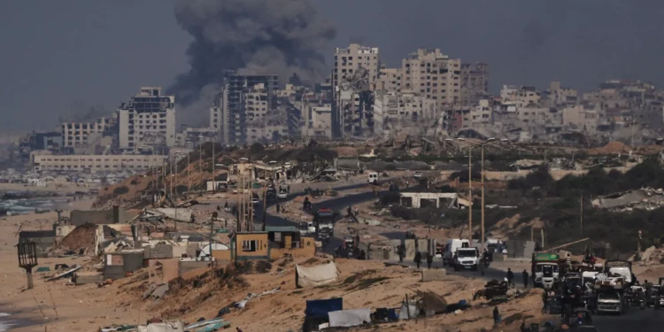 Hamás reporta 32 muertes durante los combates en Gaza